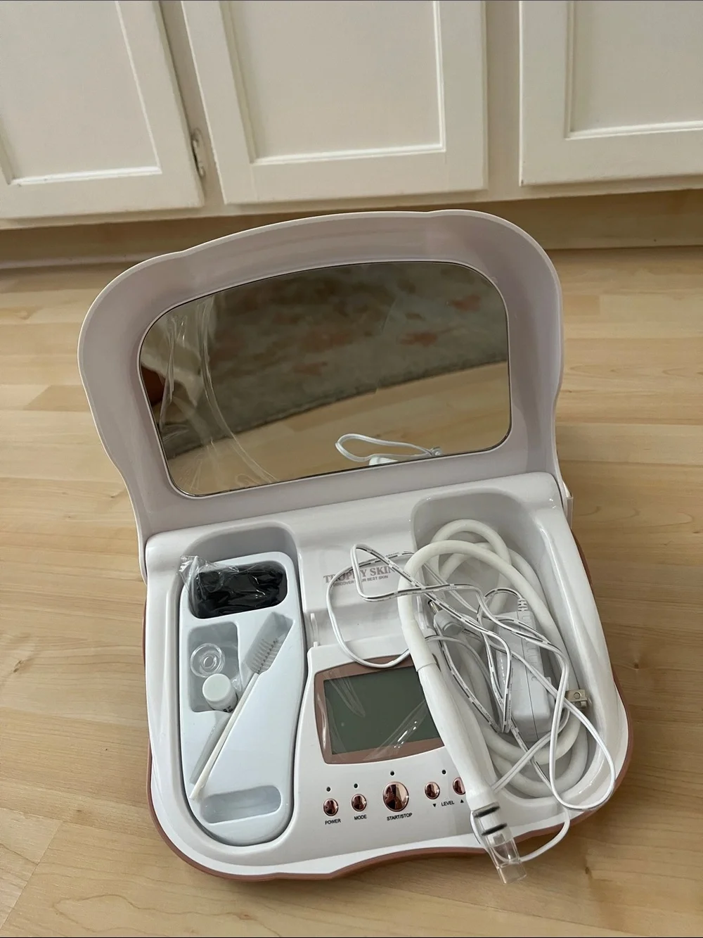 Trophy Skin MicrodermMD Professional Home Microdermabrasion System - White
